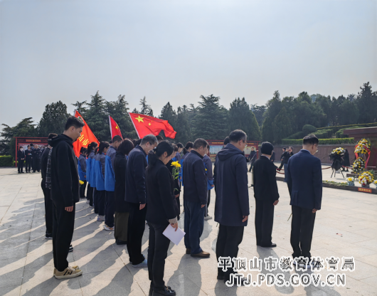 缅怀先烈祭忠魂，慎终追远思奋进——市二中开展“清明祭英烈”主题活动(1)225.png